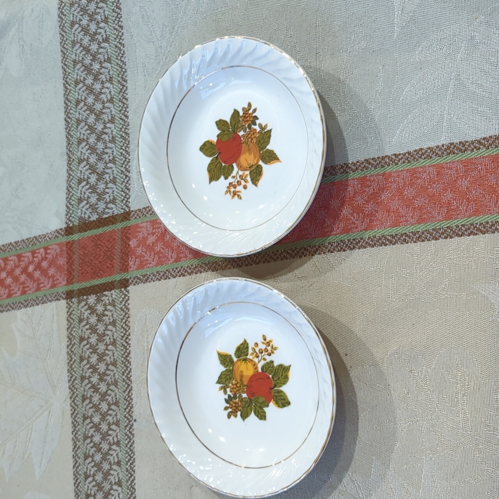 Enoch Wedgewood English Harvest berry bowls 2